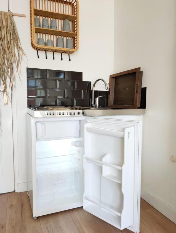 Cosy Tiny House In Bollenstreek Vlakbij Het Strand Лисе Екстериор снимка